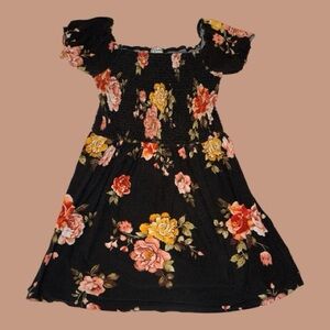 J for Justify Floral Women’s Dress.  Smocked Top Flowy Skirt Babydoll 1X Plus